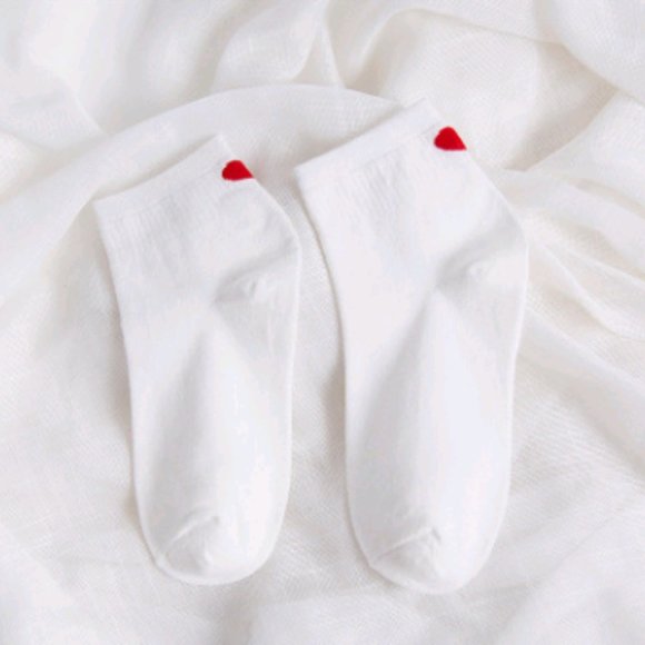 3 Pairs of Cute Heart Socks - White - Picture 1 of 2